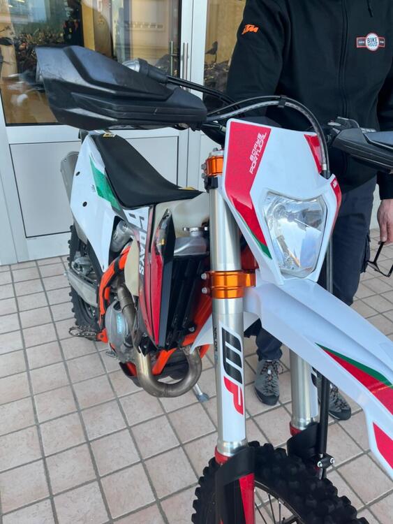 KTM EXC 250 F Six Days (2020) (2)