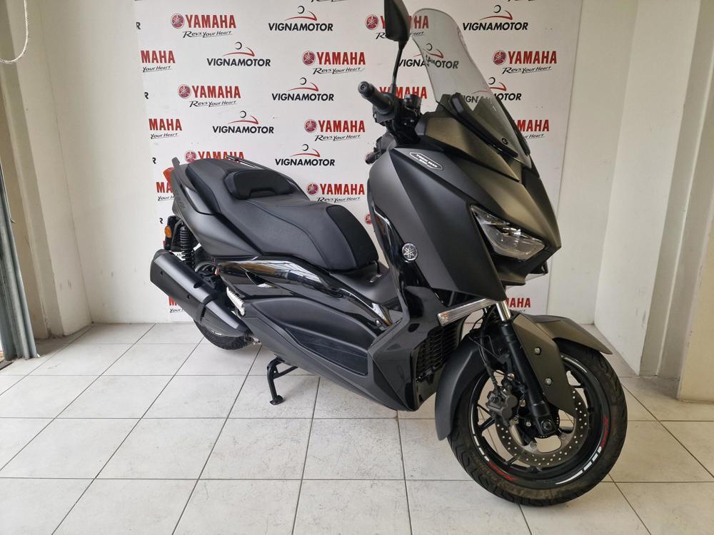 Yamaha X-Max 300 Tech Max (2020) (5)