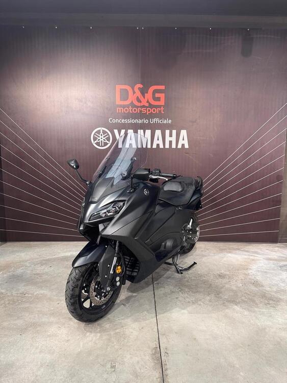 Yamaha T-Max 560 (2022 - 24) (5)