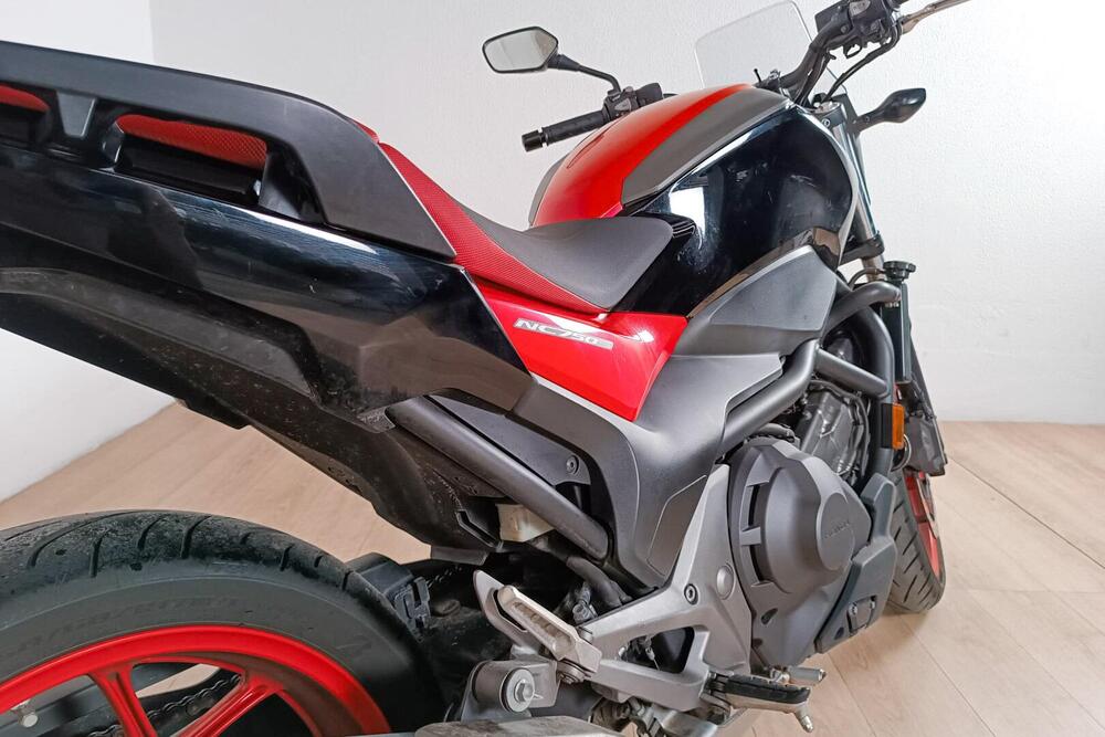 Honda NC 750 X DCT ABS (2014 - 15) (4)