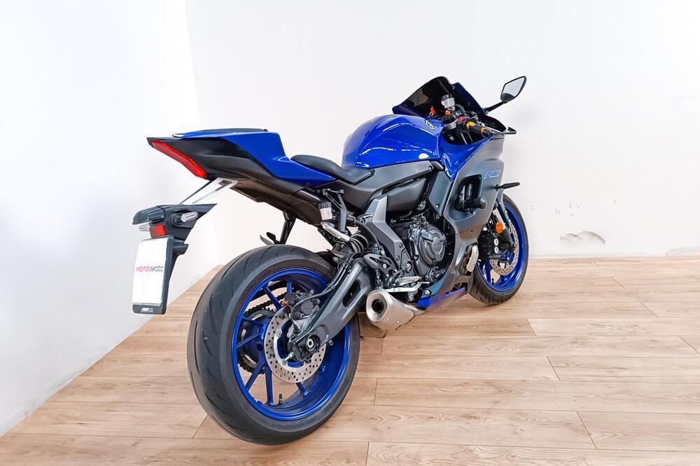 Yamaha YZF R7 (2021 - 24) (3)