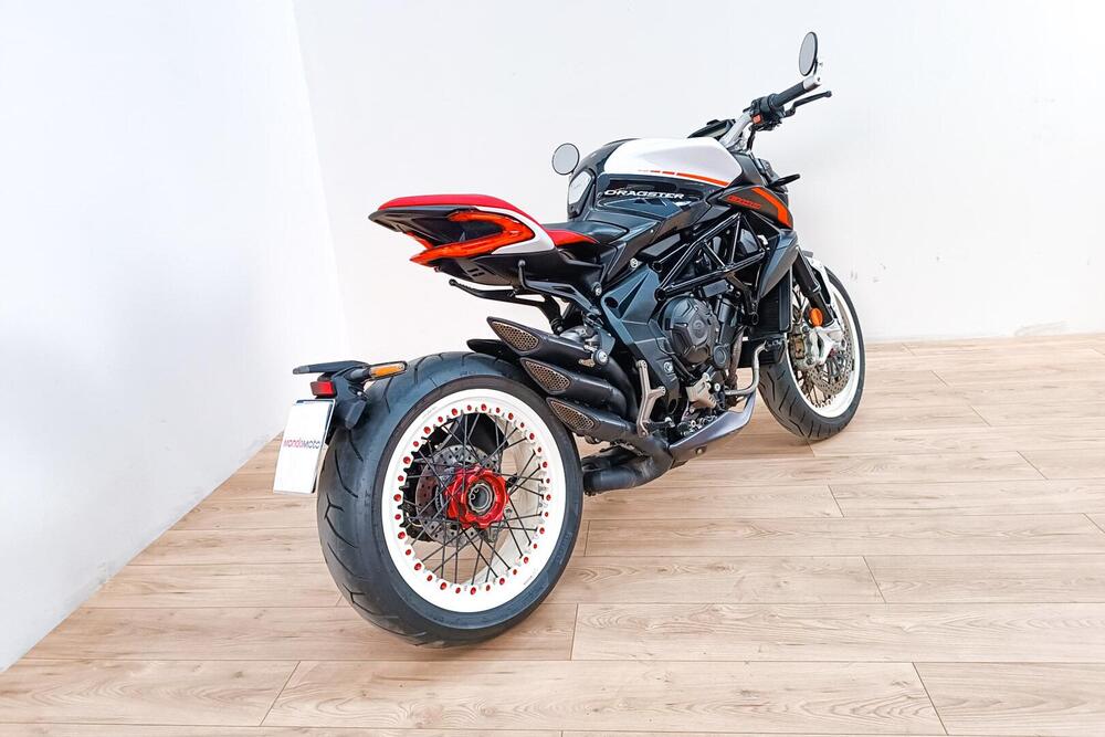 MV Agusta Dragster 800 RR Pirelli (2019) (3)