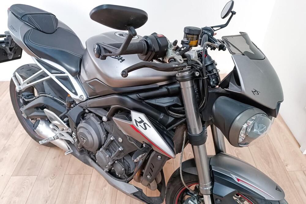 Triumph Street Triple 765 RS (2023 - 24) (5)