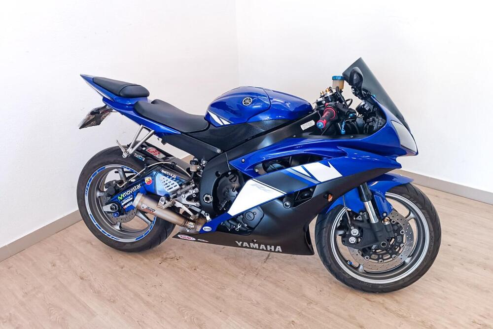 Yamaha YZF R6 (1999 - 00)