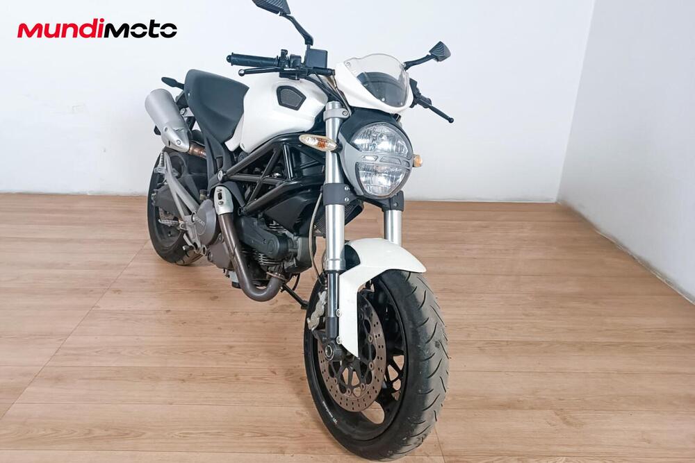 Ducati Monster 696 (2008 - 13) (2)