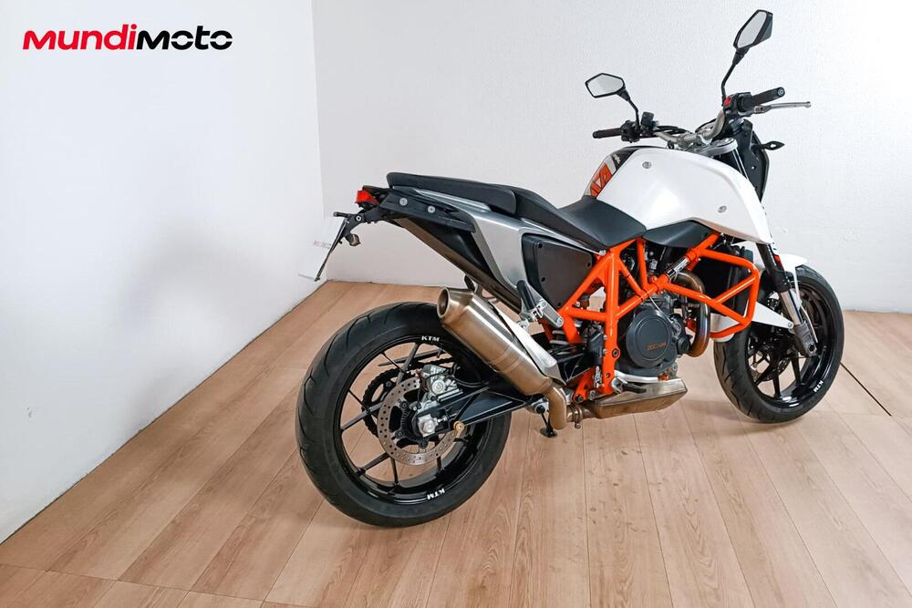 KTM 690 Duke (2012 - 16) (3)