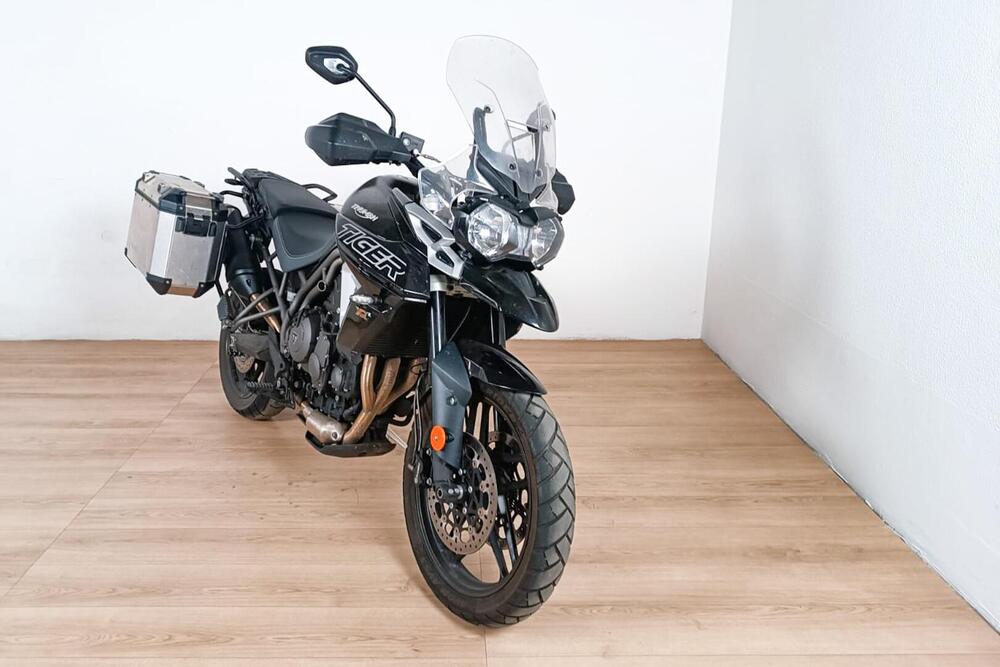 Triumph Tiger 800 XRx (2015 - 17) (2)