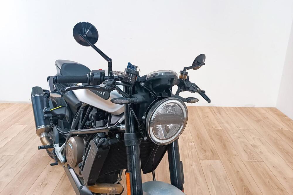 Husqvarna Vitpilen 701 (2018 - 19) (5)