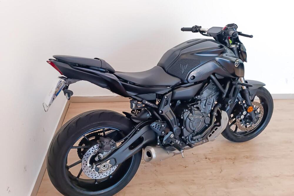 Yamaha MT-07 (2014 - 16) (3)