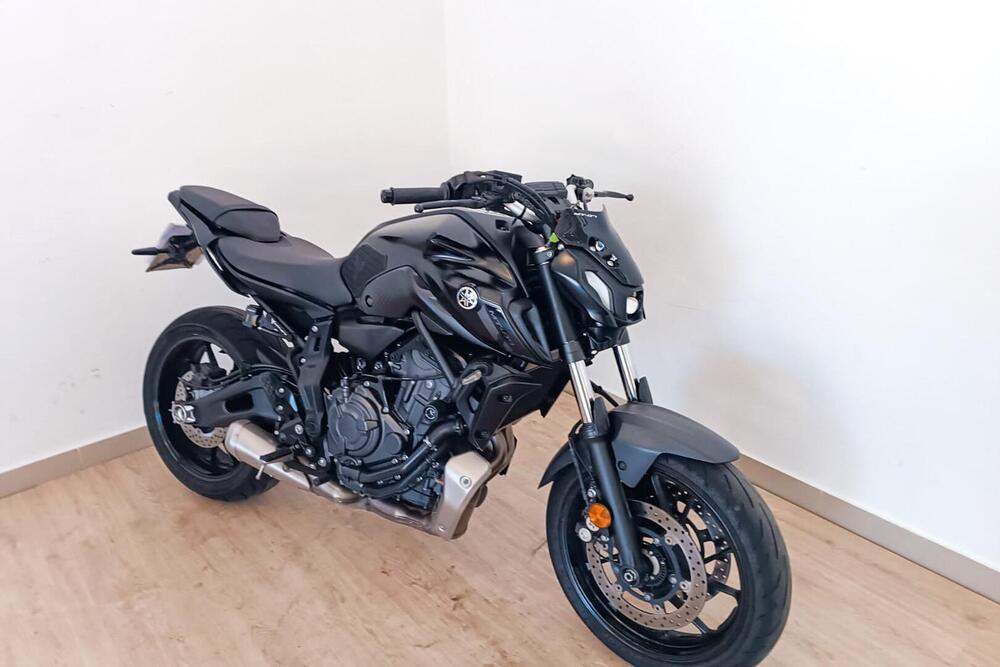 Yamaha MT-07 (2014 - 16) (2)