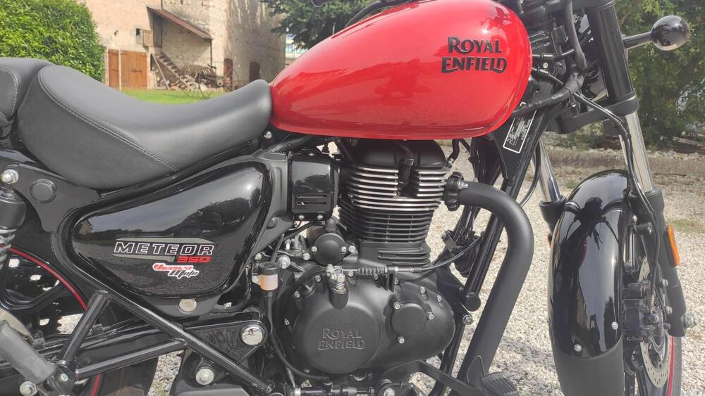 Royal Enfield Meteor 350 Fireball (2021 - 24)