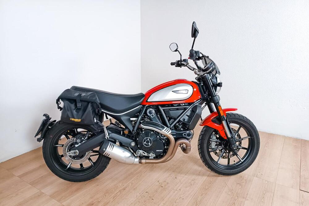 Ducati Scrambler 800 Icon (2015 - 16)