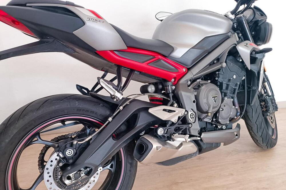 Triumph Street Triple 765 R (2023 - 24) (4)