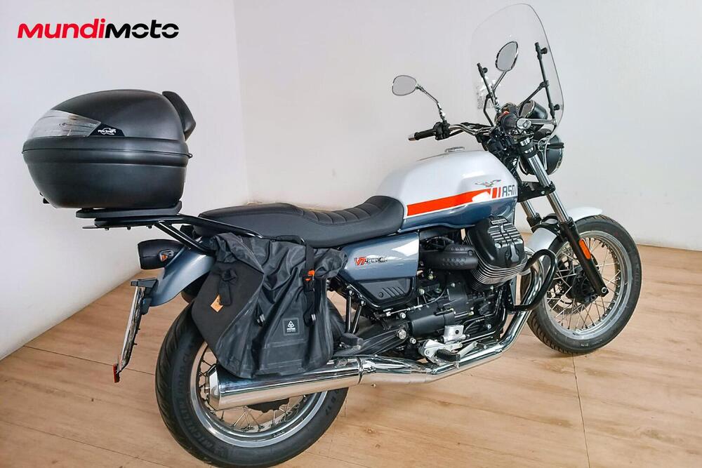 Moto Guzzi V7 850 Stone Special Abs (2021) (3)