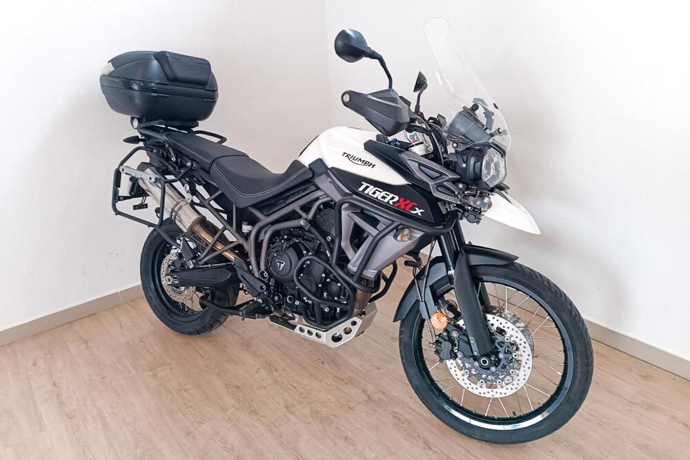 Triumph Tiger 800 XCx (2015 - 17) (2)