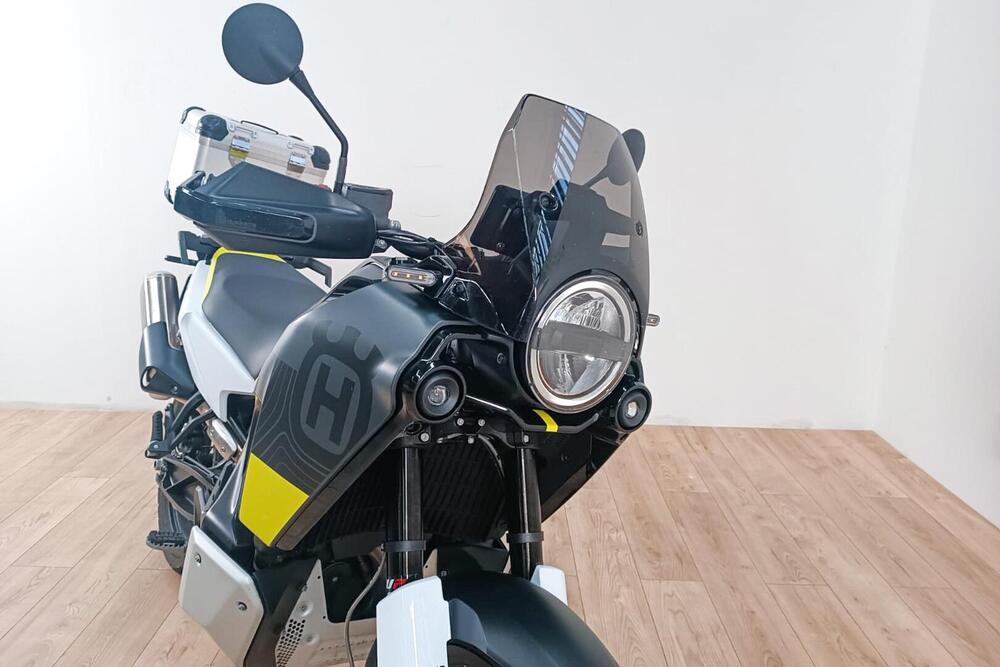 Husqvarna Norden 901 (2022 - 24) (5)