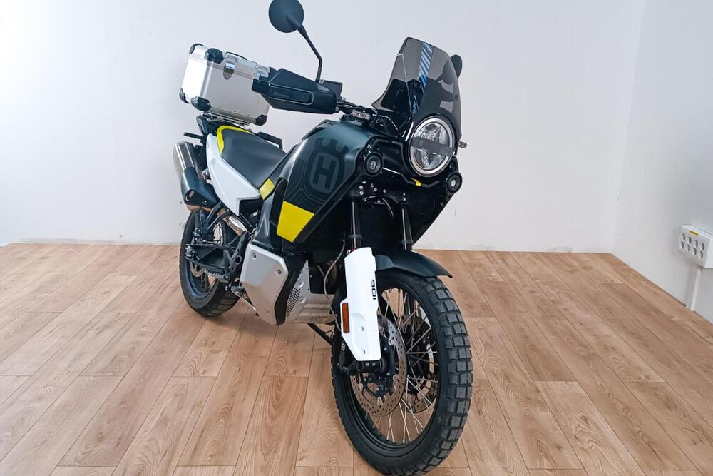 Husqvarna Norden 901 (2022 - 24) (2)