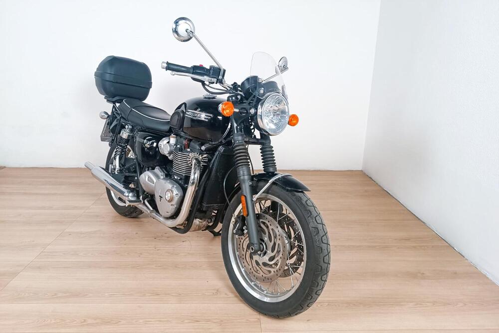 Triumph Bonneville T120 (2016 - 20) (2)