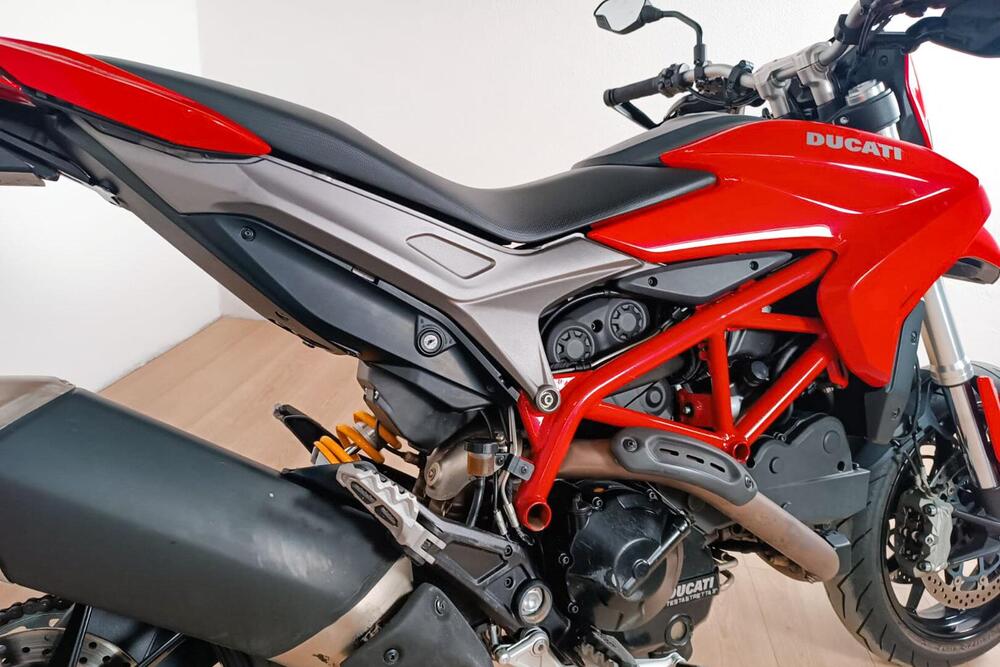 Ducati Hypermotard 939 (2016 - 18) (4)