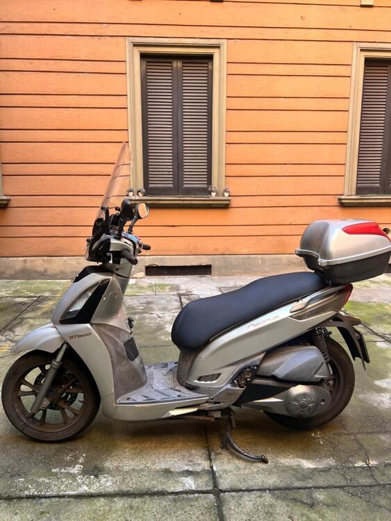 Kymco People 300i GT (2010 - 17) (5)