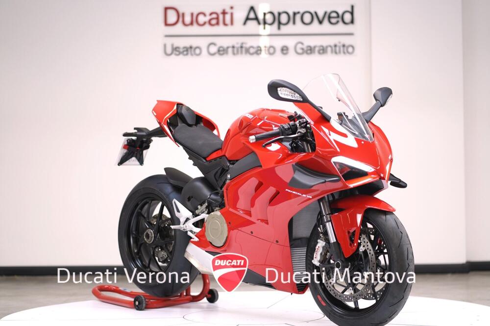 Ducati Panigale V4 1100 (2021) (2)