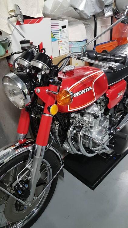 Honda CB 350 Four (4)