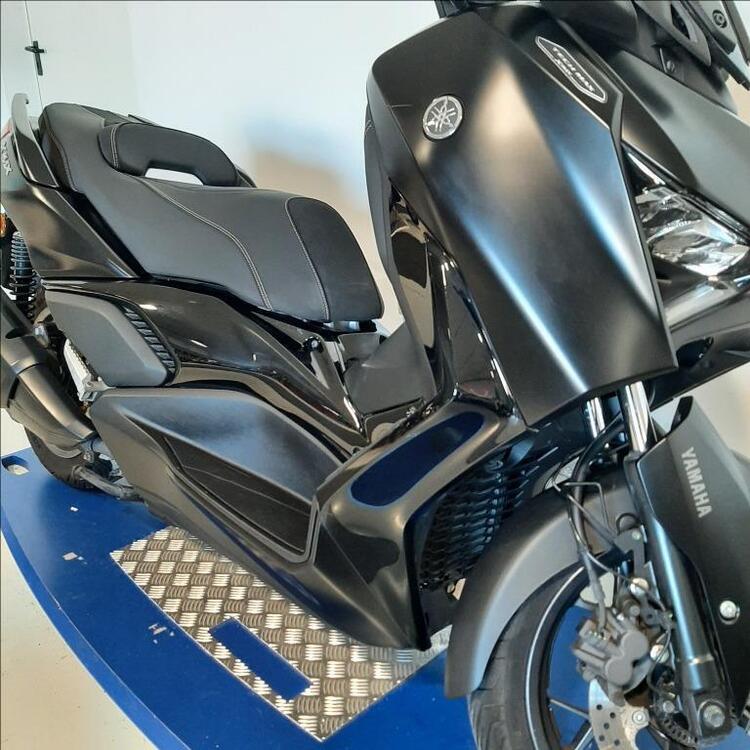 Yamaha X-Max 300 Tech Max (2021 - 24) (5)