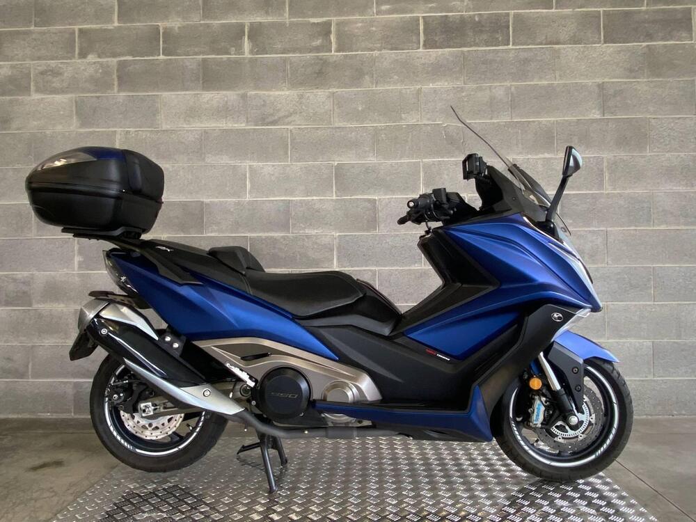 Kymco AK 550 (2017 - 19)