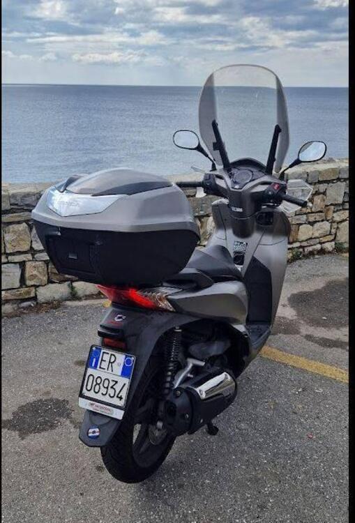 Honda SH 300 i Sport ABS (2018 - 20) (5)