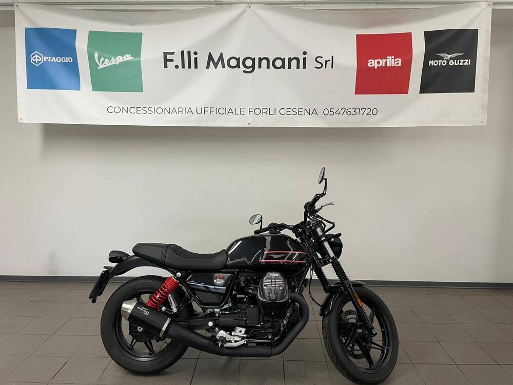 Moto Guzzi V7 850 Stone Special Abs (2021)