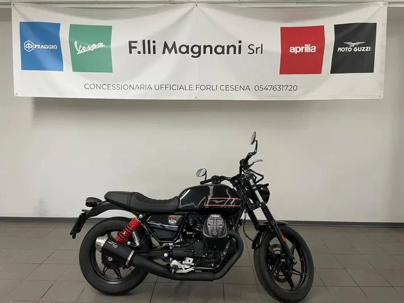 Moto Guzzi V7 850 Stone Special Abs (2021)