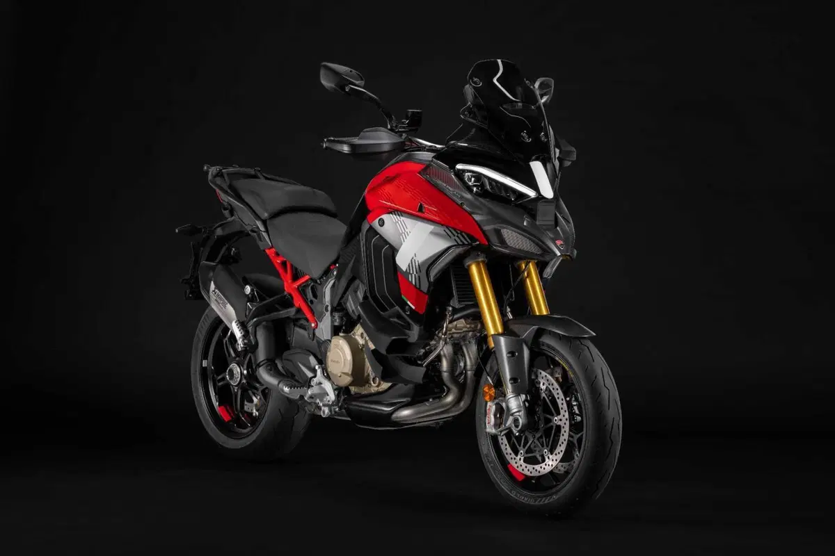 Nuova Ducati Multistrada V4, V4 S e Pikes Peak 2025. La tecnica della MotoGP arriva sulla Maxi Enduro e sulla Crossover [VIDEO E GALLERY] (5)