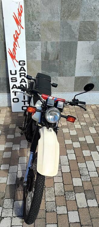 Yamaha XT 550 (3)