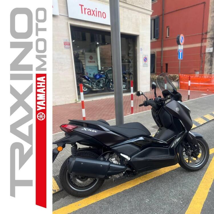 Yamaha X-Max 300 Tech Max (2021 - 24) (2)