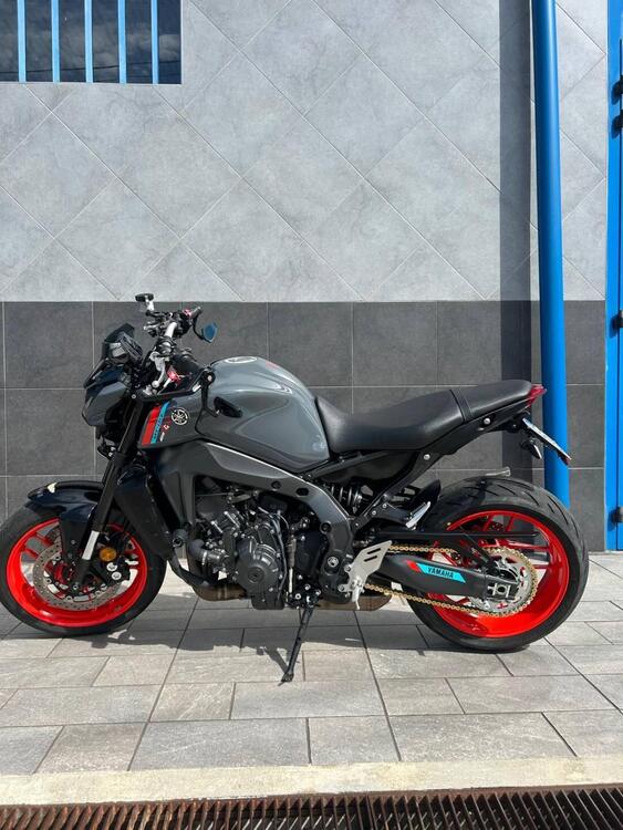 Yamaha MT-09 (2021 - 23) (3)