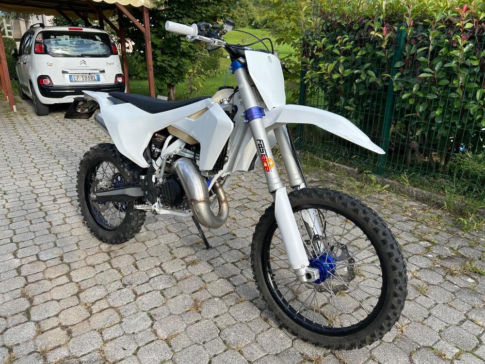 Vent Baja 125 2t Competition Enduro (2021 - 22) (3)