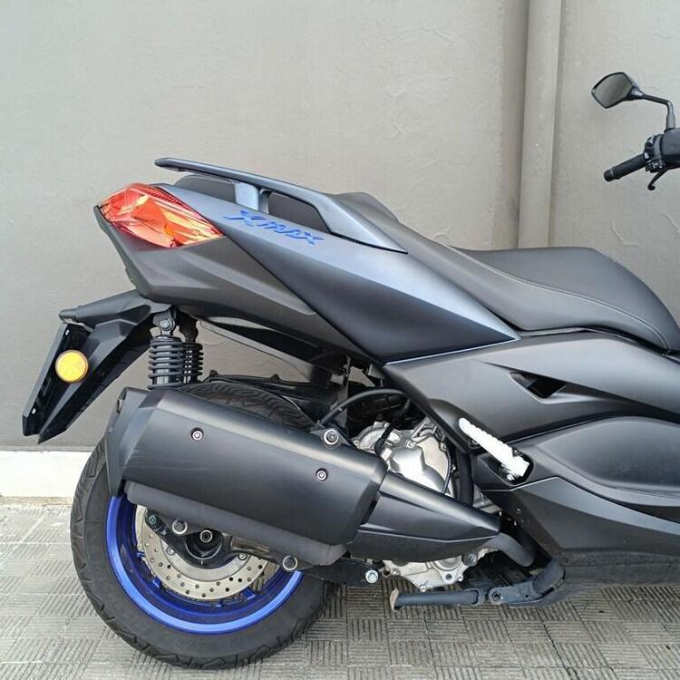 Yamaha X-Max 300 (2021 - 24) (2)