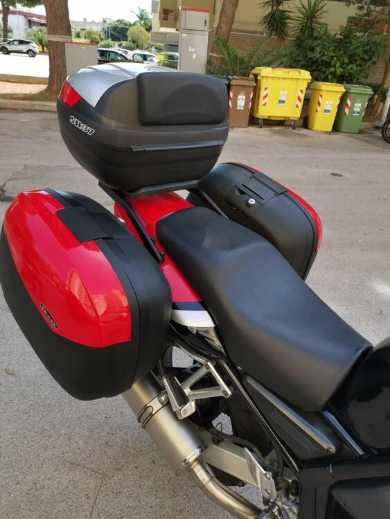 Yamaha Fzs 600 fazer  (2)