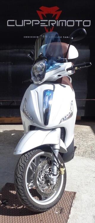 Piaggio Beverly 350 ABS (2016 - 20) (4)