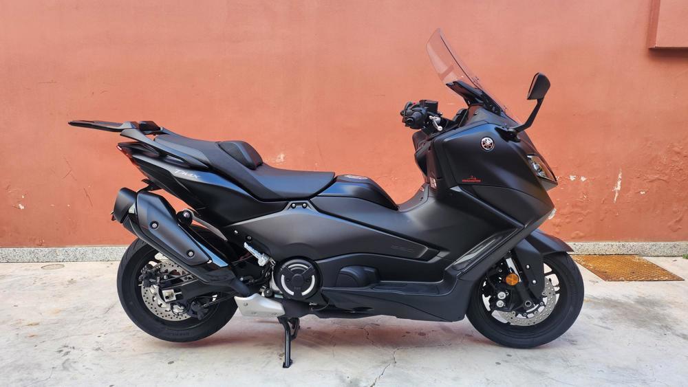 Yamaha T-Max 560 (2022 - 24)