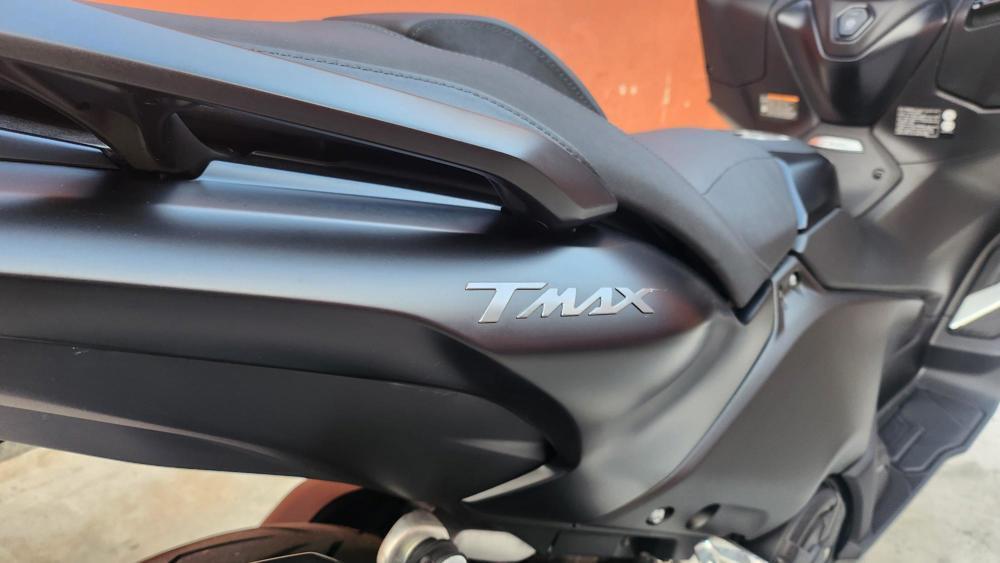 Yamaha T-Max 560 (2022 - 24) (5)