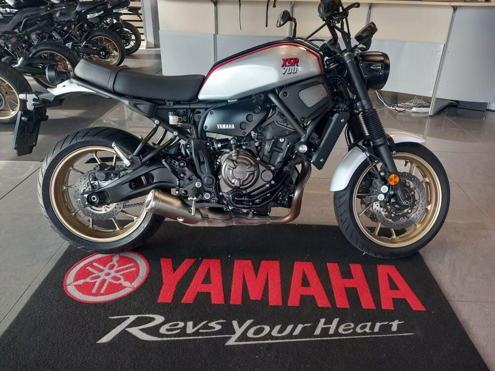 Yamaha XSR 700 XTribute (2021)