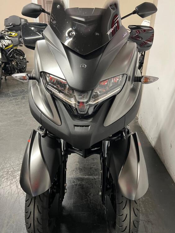 Yamaha Tricity 300 (2021 - 24) (3)