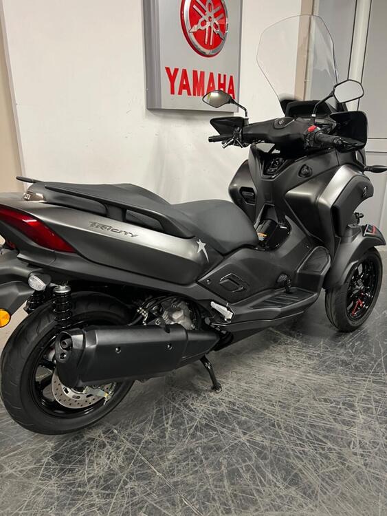 Yamaha Tricity 300 (2021 - 24) (4)