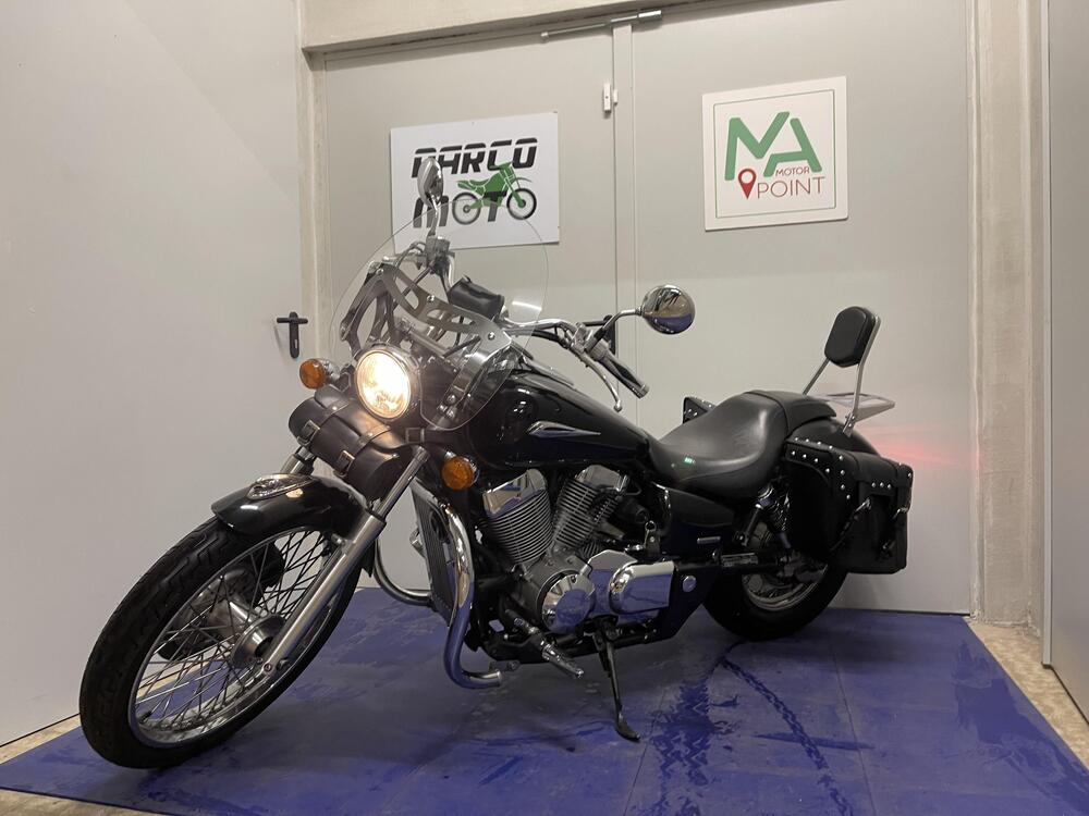 Honda Shadow 750 (2004) (2)