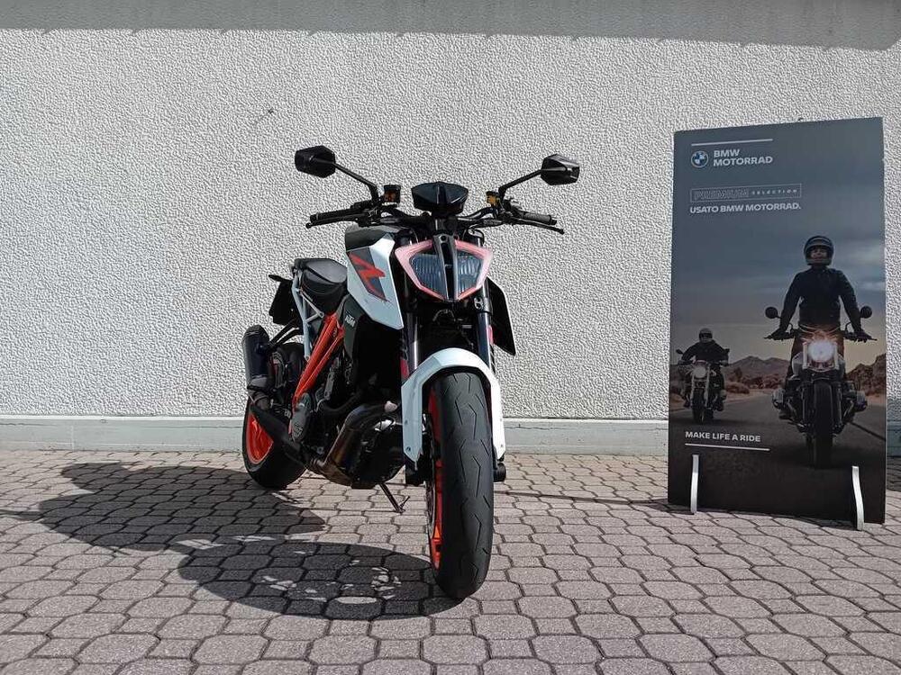 KTM 1290 Super Duke R SE ABS (2016) (2)