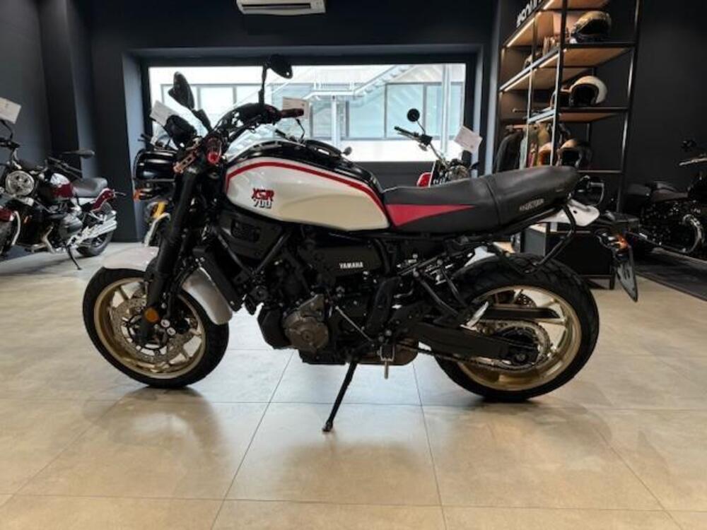 Yamaha XSR 700 XTribute (2021)