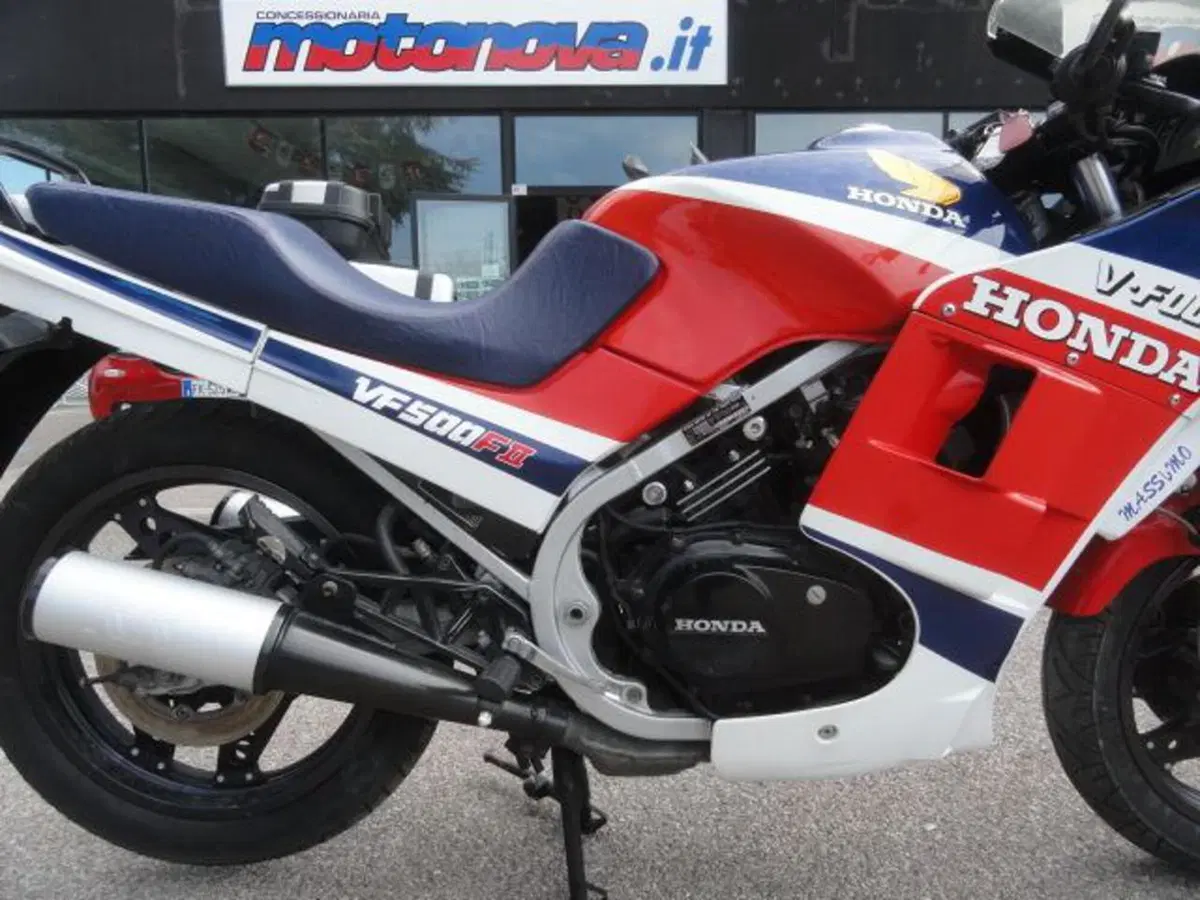Honda VF 500 FII (10)