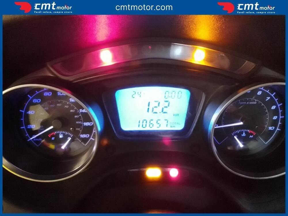 Piaggio Mp3 350 ie ABS (2018 - 19) (5)