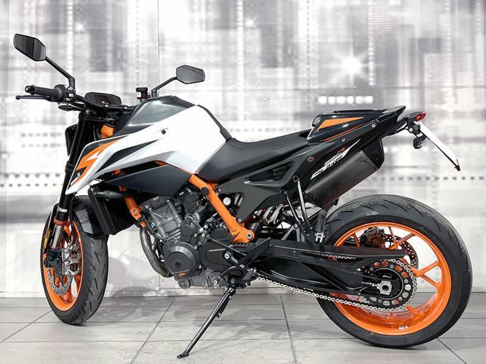 KTM 890 Duke (2021 - 23) (2)